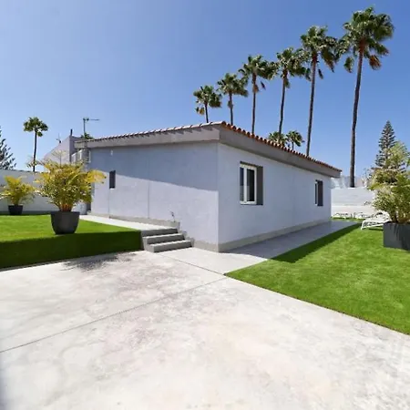 Villa Canada *